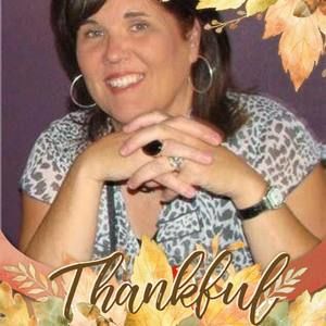 Meet your Posher, Shana